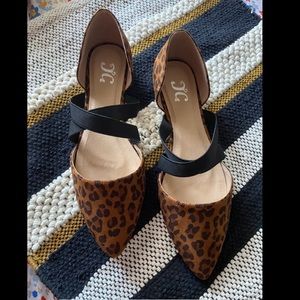 Journee Collection Everly Leopard Flats